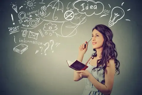 Mujer pensativa con un libro, rodeada de dibujos que representan ideas, carrera, deporte y preguntas. Su memoria selectiva parece enfocarse en lo importante.