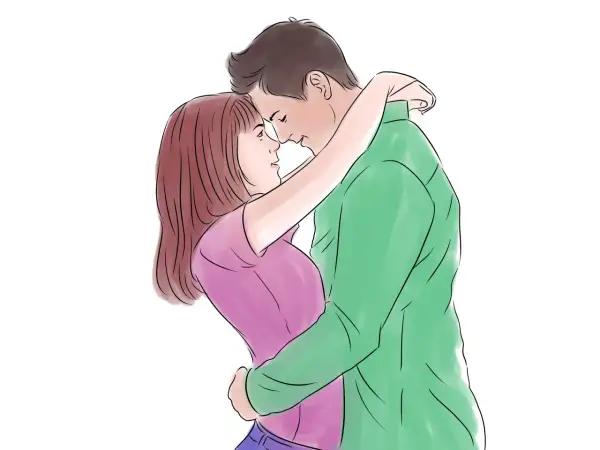 Una pareja se abraza, sus frentes se tocan, listos para como lanzarse a besar a alguien.